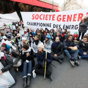 Opération nettoyage géant de Société Générale - Photo 3