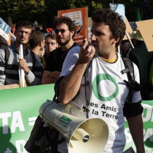 Moblisation Amis de la Terre contre le CETA