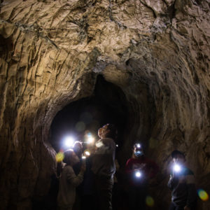 28052021-Ecoledudehors-grotte-17