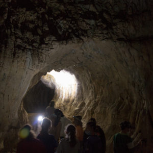 28052021-Ecoledudehors-grotte-19