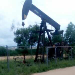Puits pétrolier. Source : société civile locale.