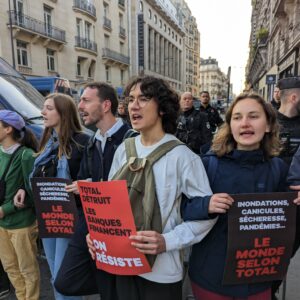 PXL_20230526_045817066.MP (1)