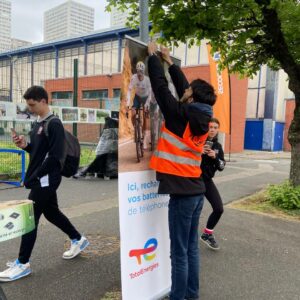 Réquisition du stand de Total par les étudiant·es des Mines de Paris et d’Alès lors de leur événement sportif inter-écoles le 25 avril 2025
